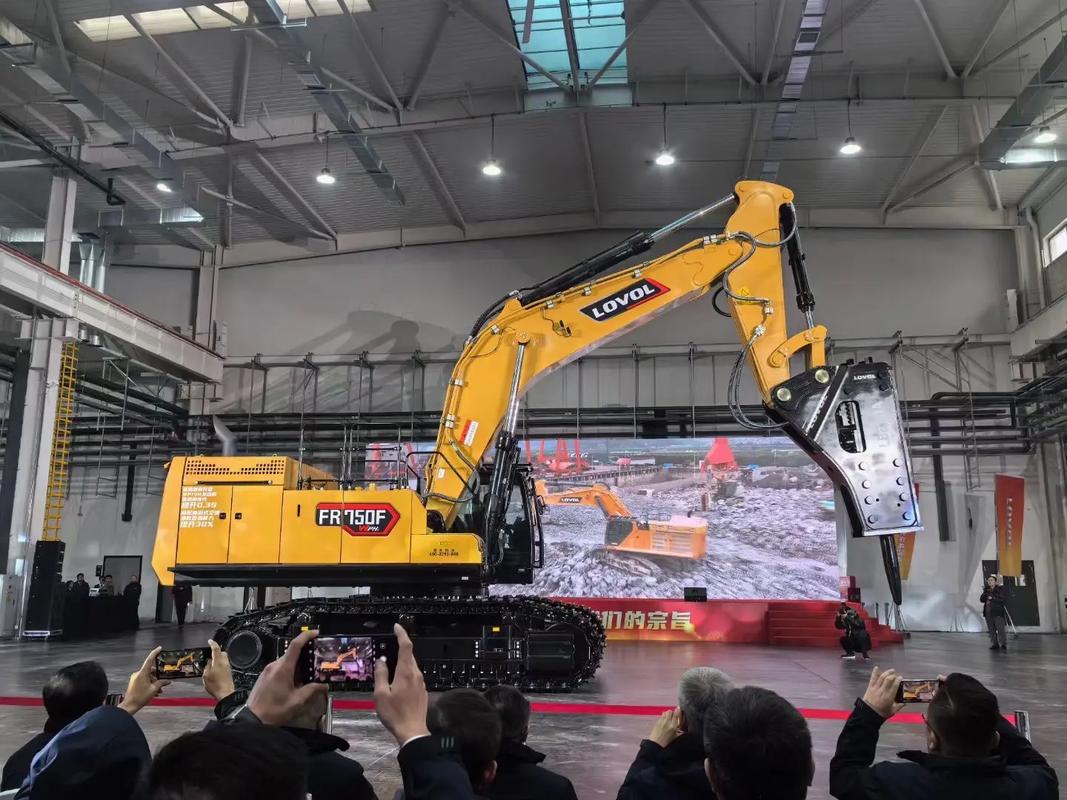 潍柴智慧重工新工厂 智能科技引领建筑工程机械新篇章