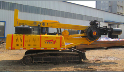 鼎力工程机械 挖机打桩机一体化解决方案的视觉呈现与效能解析